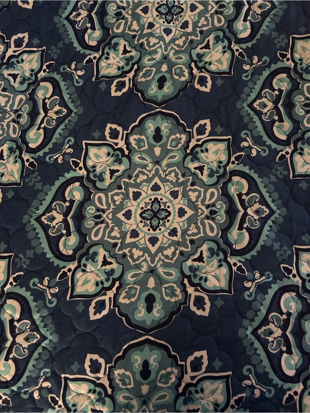 Floral Medallion Twin/Twin XL Quilt Set, Navy, Light Blue, Teal w/ Accent Pillow